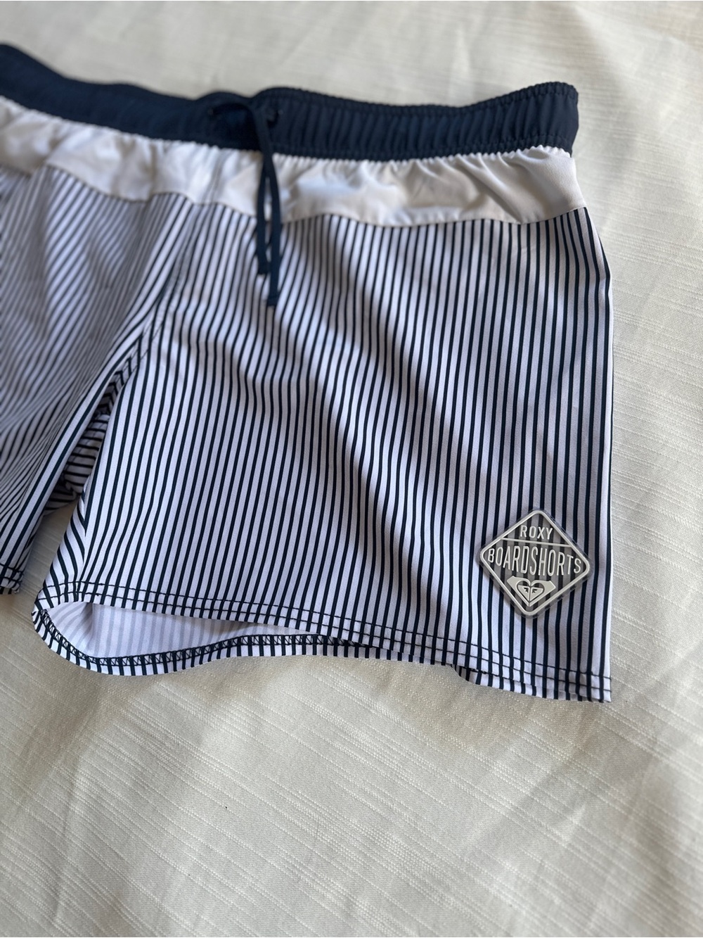 Roxy Sea 5" Striped Boardshorts Black White Swim Shorts | XXL